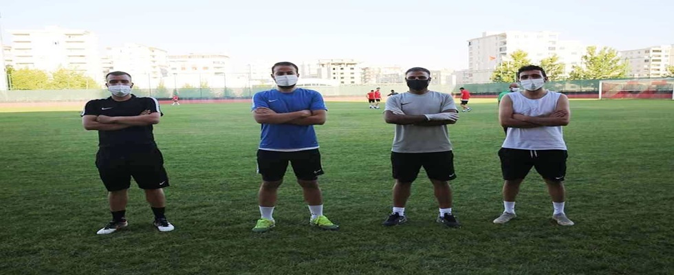 Futbolculardan coronavirüs sonrası ilk antrenman