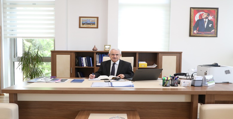 Aslan’ın YKS’ye Girecek Öğrencilere Mesajı