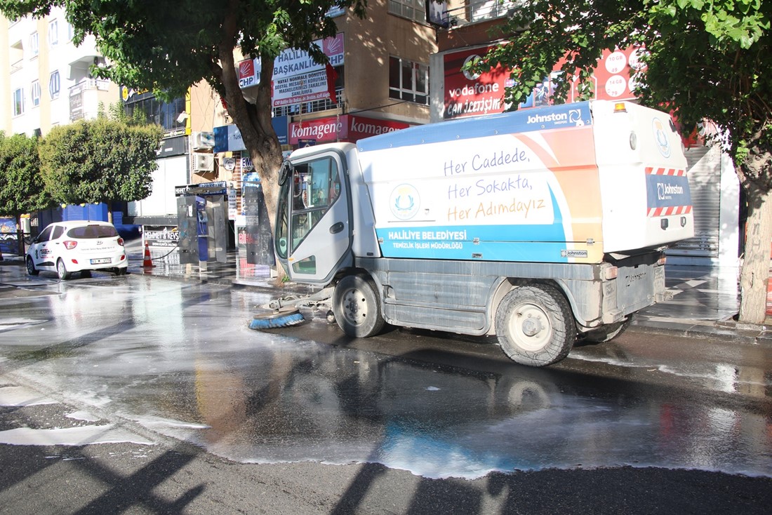 “EKİPLER SEFERBER OLDU, HALİLİYE BAYRAMDA GÜL SUYU KOKTU”
