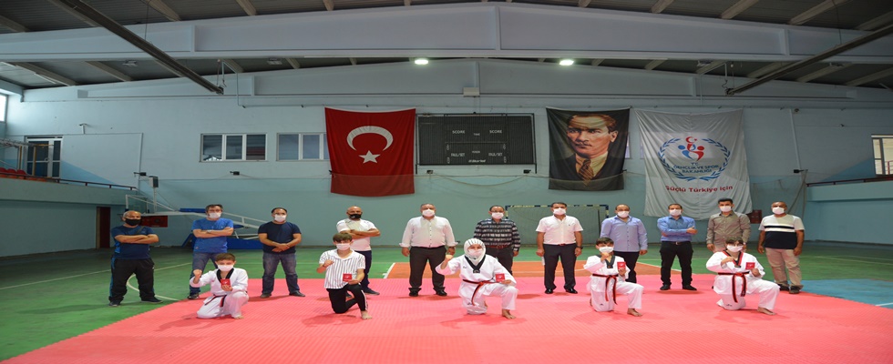 CEVDET YILDIRIM, TAEKWONDO  `CULAR İLE BİR ARAYA GELDİ