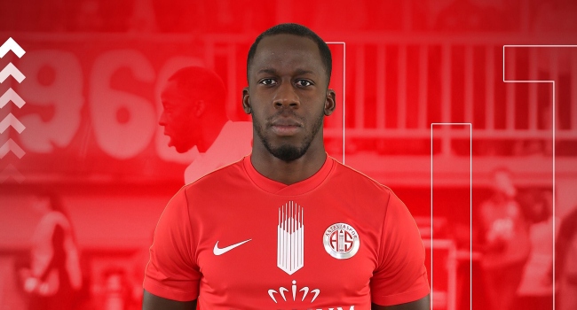 Antalyaspor’da Aly Cissokho’la da yollar ayrıldı