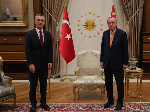 Cumhurbaşkanı Erdoğan, NATO Genel Sekreteri Stoltenberg ile görüştü