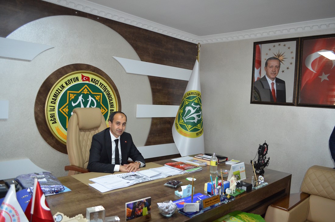 Başkan Samancı `dan KKTC’nin 37’nci kuruluş yıldönümü mesajı