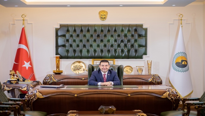 BAŞKAN ÖZYAVUZ’UN BERAT KANDİLİ MESAJI
