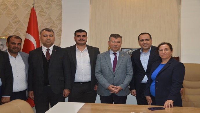 Kazakistan Dostluk Grubu Başkanı 𝐌𝐞𝐡𝐦𝐞𝐭 𝐀𝐥𝐢 𝐂𝐞𝐯𝐡𝐞𝐫𝐢 `den Başkan Muhyettin Begit`e Ziyaret
