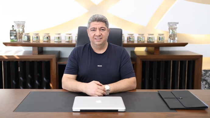 MEHMET ÜZÜMCÜOĞLU`NDAN 8 MART DÜNYA KADINLAR GÜNÜ MESAJI